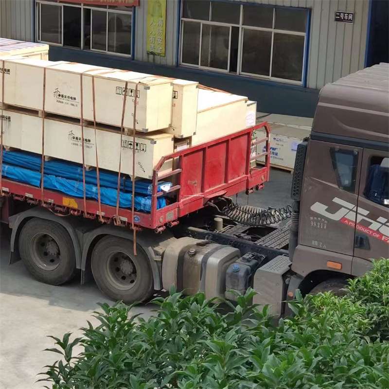 文山至新疆阿勒泰福海县物流专线，一站式服务，让您的货物畅行无忧